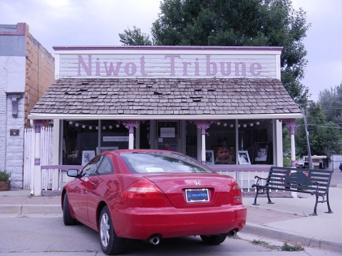 Niwot Tribune